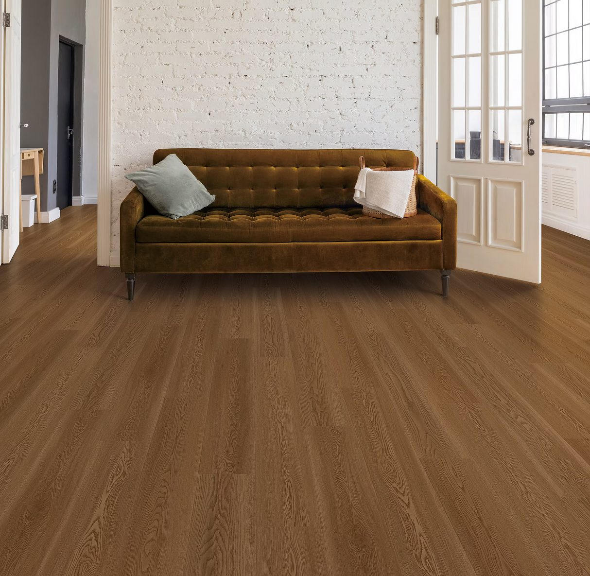 Floorlot NAVAJO 12mm Waterproof Laminate Flooring w/Pad Attached (Terra™ Collection)
